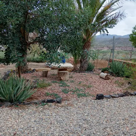 Cueva Privada Y Piscina Compartida *